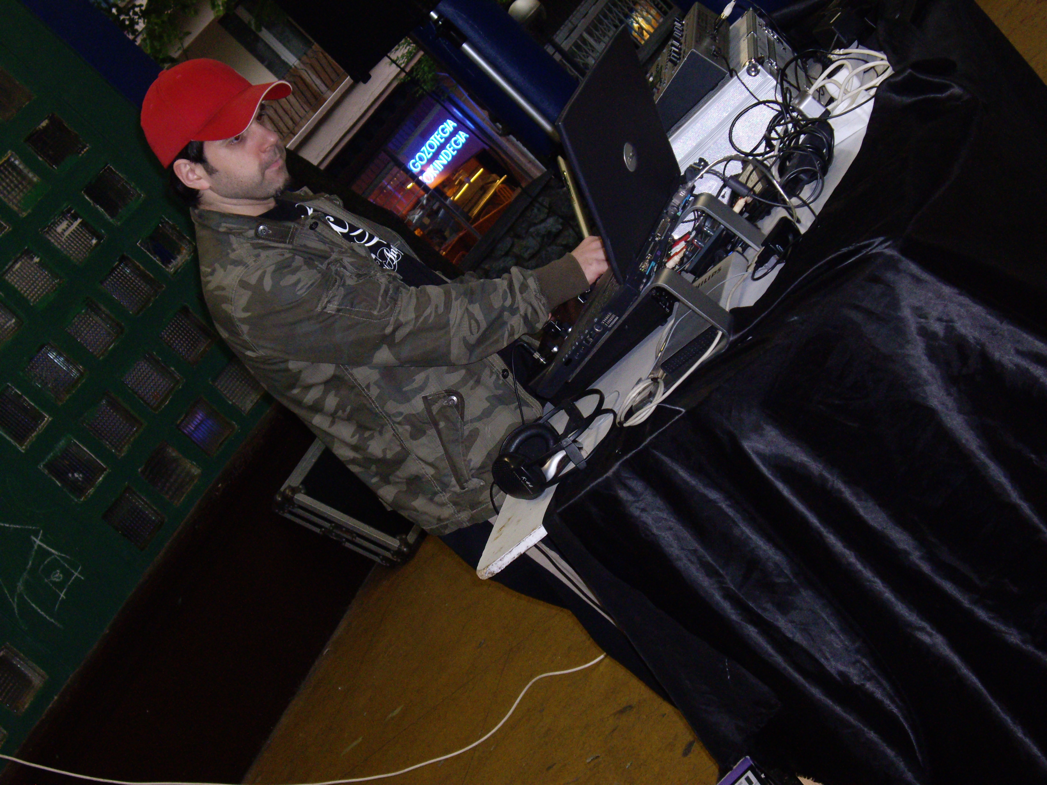 IGANDEMUSKAT-DADDY2008 (6).JPG